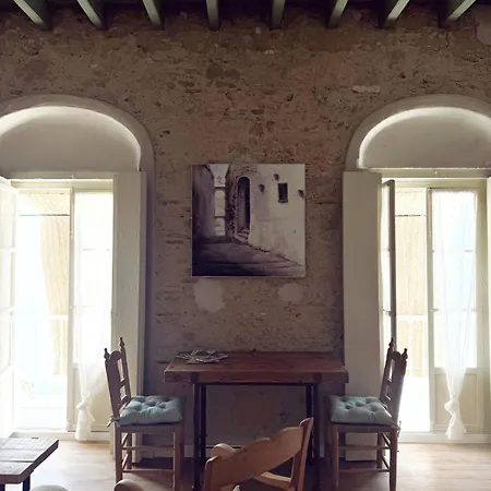 Tres Balcones *