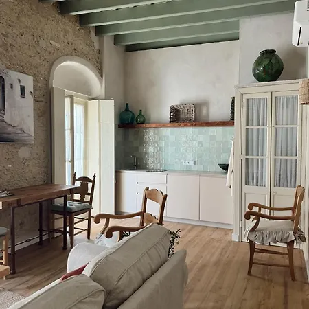 Tres Balcones Apartment *